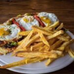 LOMO PIZZA CON PAPAS